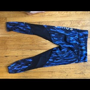 Lulu lemon Soulcycle leggings sz 4 (small)